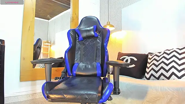 Dusan Grey77 online show from 6, 3, 2026