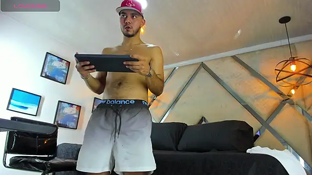 Dusan Grey77 online show from 3, 2, 2026