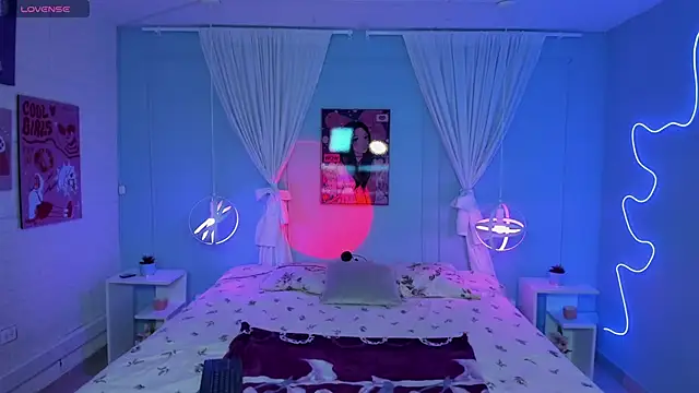 naomi campell online show from 11, 2, 2026