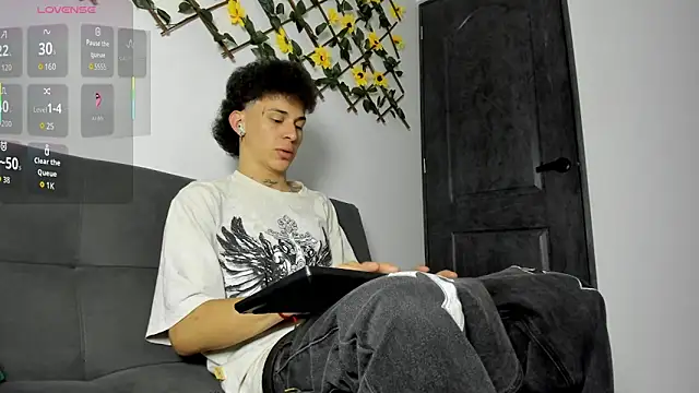 Maxxx bigcockx online show from 20, 3, 2026