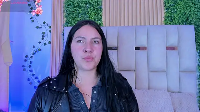 JeniferPowell nm online show from 25, 2, 2026