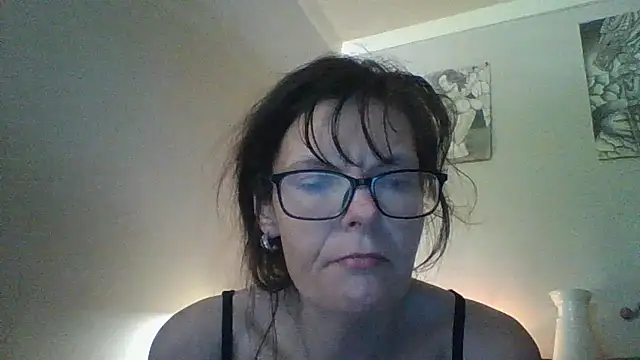 coriplaymate229848 online show from 28, 4, 2026