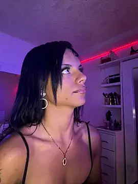 Snapshot of andyy_x chatting on 13, 5, 2026 andyy x online show from 13, 5, 2026
