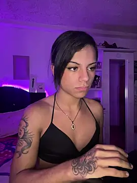 Snapshot of andyy_x chatting on 5, 7, 2026 andyy x online show from 5, 7, 2026