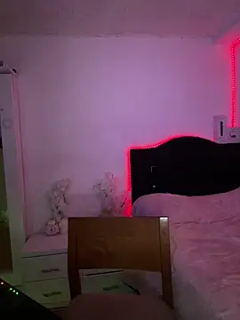 andyy x online show from 15, 4, 2026