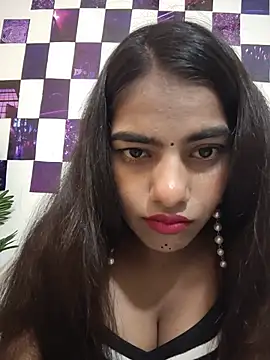 Alisha Babyy online show from 4, 6, 2026