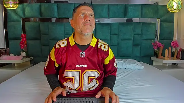 ViceSweet online show from 6, 4, 2026