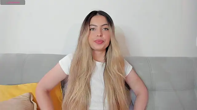 Fernanda aaaa online show from 8, 2, 2026