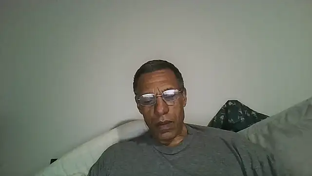 swimmer2496 online show from 23, 4, 2026