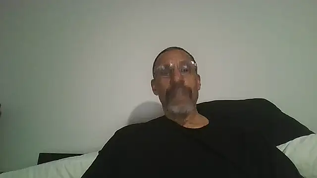 swimmer2496 online show from 30, 3, 2026