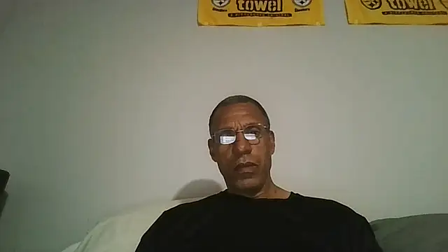 Snapshot of swimmer2496 chatting on 8, 6, 2026 swimmer2496 online show from 8, 6, 2026