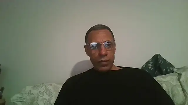 swimmer2496 online show from 9, 2, 2026