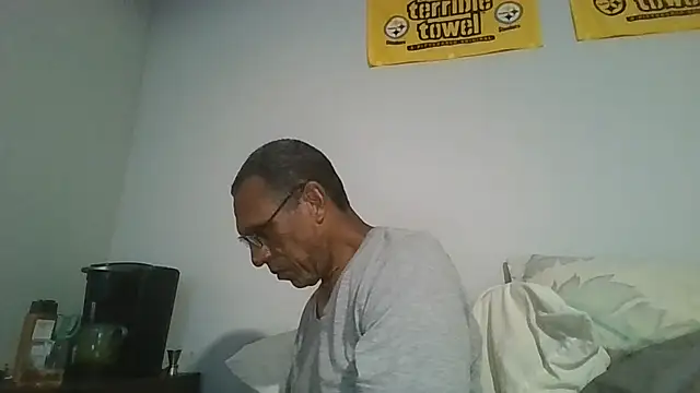 Snapshot of swimmer2496 chatting on 29, 7, 2026 swimmer2496 online show from 29, 7, 2026