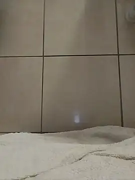 01Wetlips online show from 14, 4, 2026