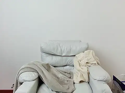 Snapshot of Aint686 chatting on 5, 2, 2026 Aint686 online show from 5, 2, 2026