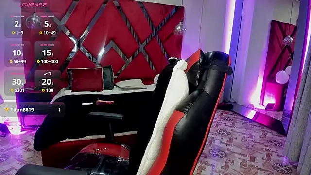 Lucia 24x online show from 22, 2, 2026