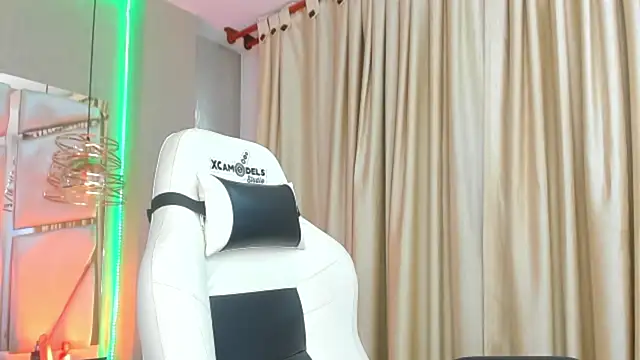 francis 20 online show from 4, 3, 2026