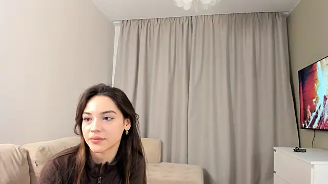 TreasaCrebs online show from 2, 2, 2026