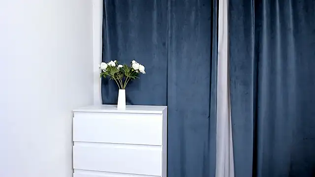 TreasaCrebs online show from 26, 2, 2026