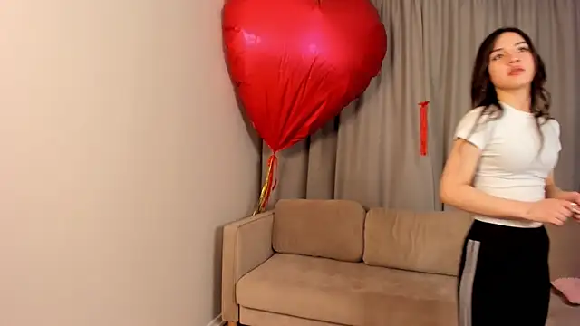 TreasaCrebs online show from 12, 2, 2026