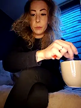 dewimp1 online show from 18, 5, 2026