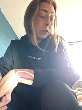 dewimp1 online show from 14, 4, 2026