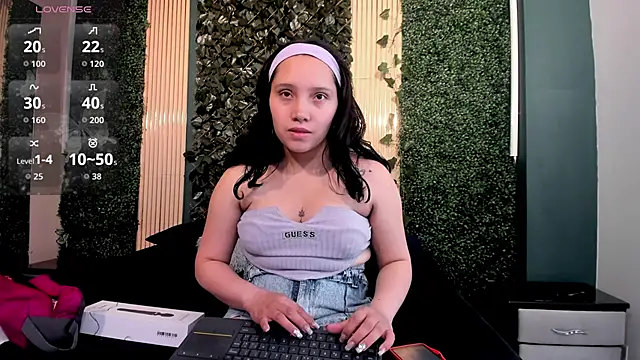 AmberAddamss online show from 8, 2, 2026