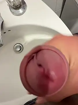 Hurremcan  online show from 22, 2, 2026