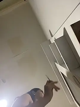 JuliaaVega online show from 13, 3, 2026