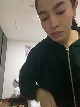 JuliaaVega online show from 5, 3, 2026