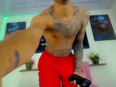 Tatoo Noah online show from 13, 4, 2026