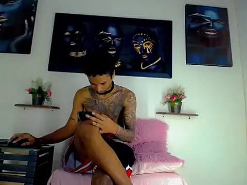 Tatoo Noah online show from 10, 3, 2026