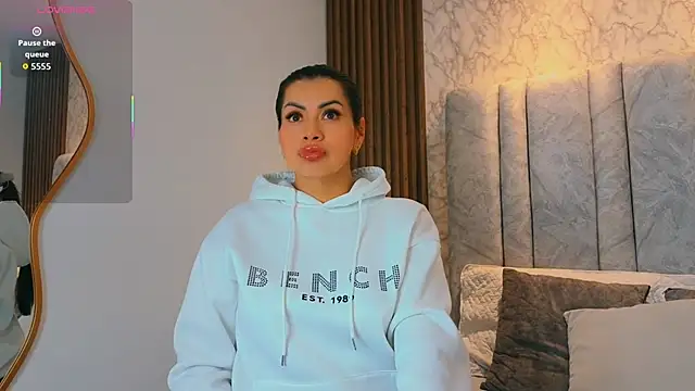 naomy smithxx online show from 12, 3, 2026