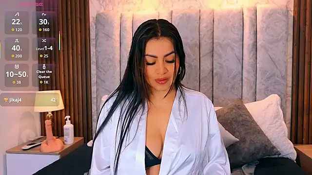 naomy smithxx online show from 5, 3, 2026