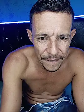 juanmaur22 online show from 15, 2, 2026