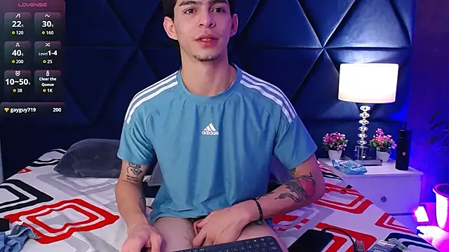 Logan Woods online show from 24, 2, 2026