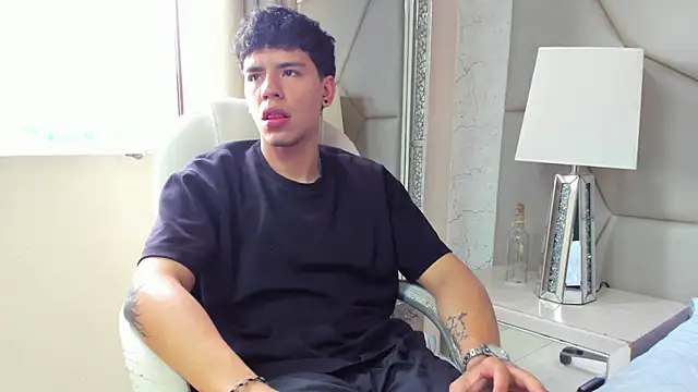 Tobias Vega online show from 3, 4, 2026