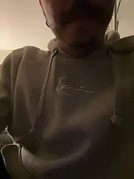 InkedGuy1 online show from 5, 2, 2026