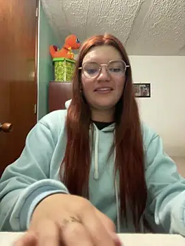 Snapshot of Vixroy7 chatting on 19, 5, 2026 Vixroy7 online show from 19, 5, 2026