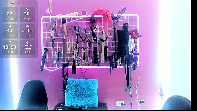 Slave Melany bdsm online show from 17, 2, 2026