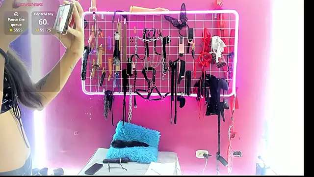 Slave Melany bdsm online show from 12, 3, 2026