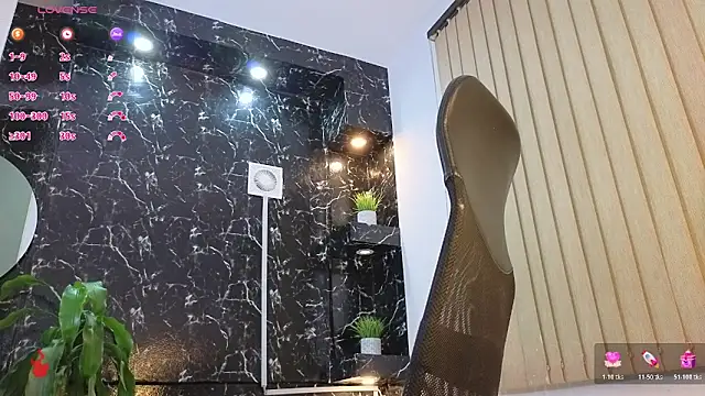 mister eithan online show from 18, 4, 2026