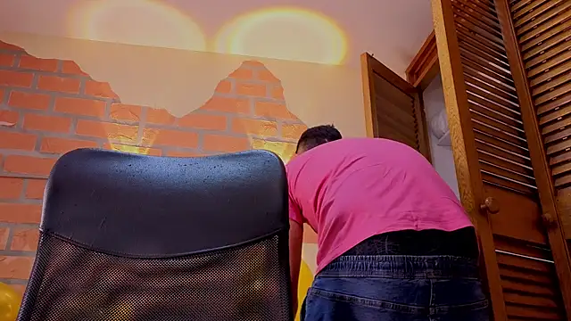 mister eithan online show from 27, 3, 2026