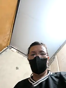 Pussy-xx online show from 4, 4, 2026