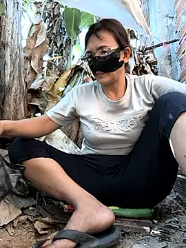 Pussy-xx online show from 3, 4, 2026