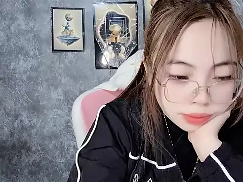 Suki 99 online show from 18, 1, 2026