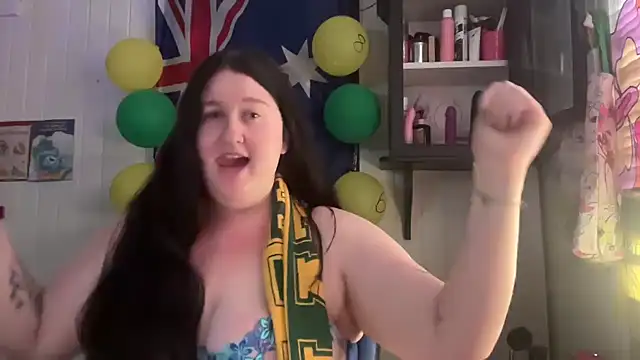 xopeachybaby online show from 12, 7, 2026