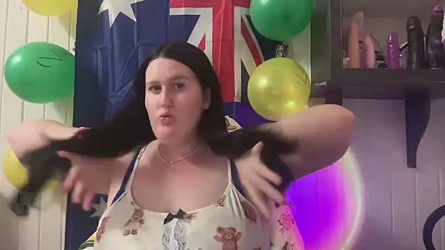 xopeachybaby online show from 24, 6, 2026