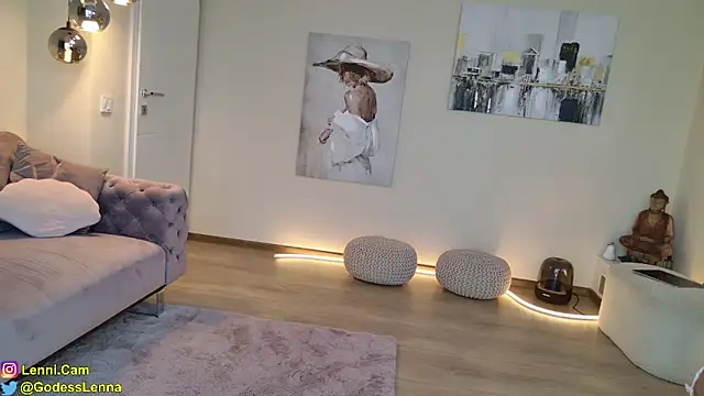 Lenna Godess online show from 5, 4, 2026