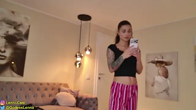 Lenna Godess online show from 21, 4, 2026